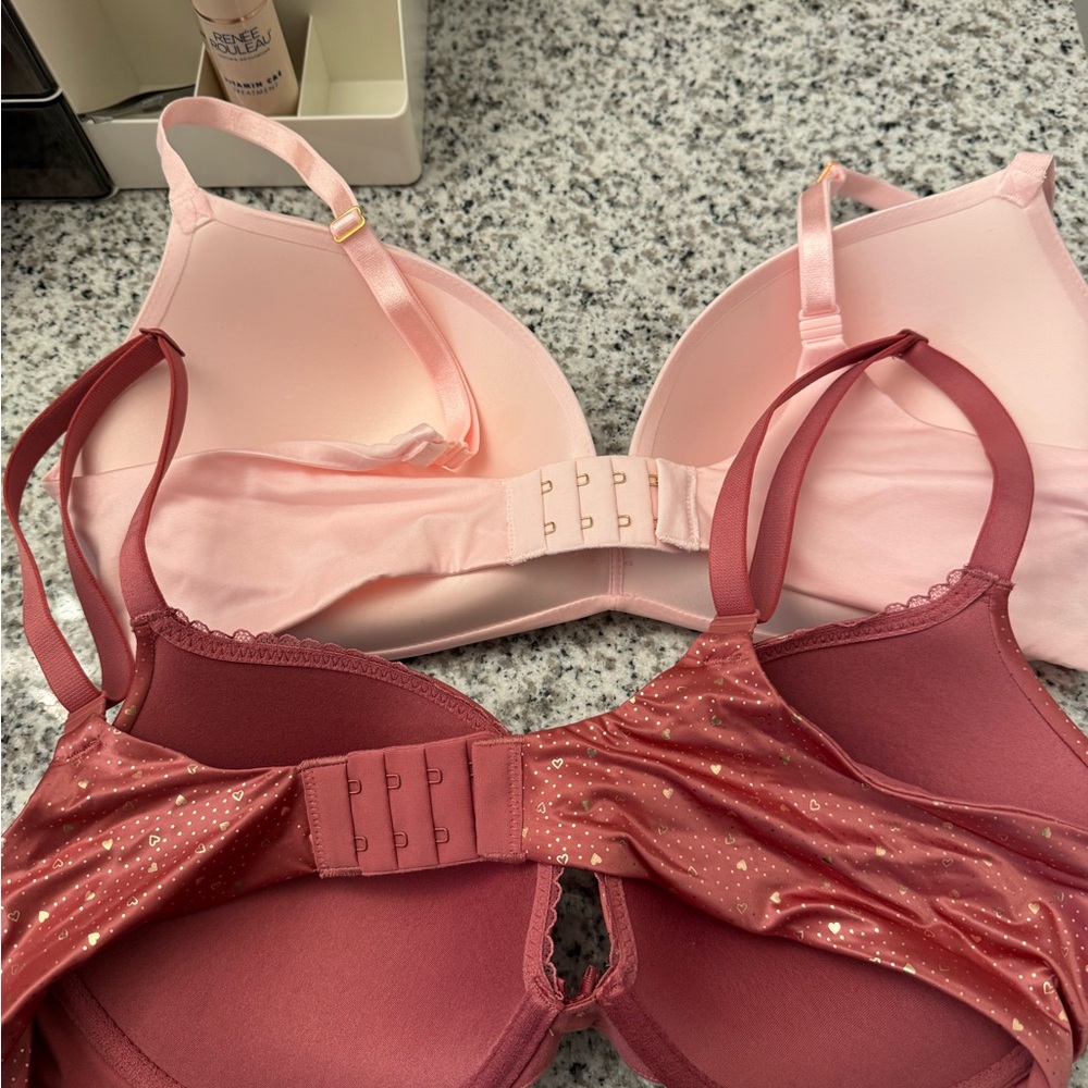 NWOT Victoria’s Secret Bra Set - Picture 6 of 9
